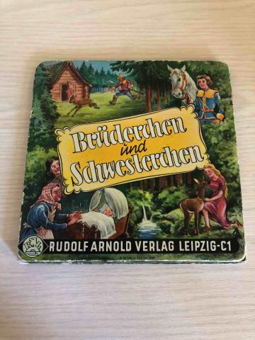 [ ]: Bruderchen und Schwesterchen (  )