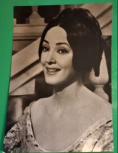 [ ]:  Anna Moffo. () 